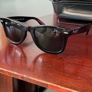 Ray-Ban Wayfarer Original, Black frame, black lens Mint condition